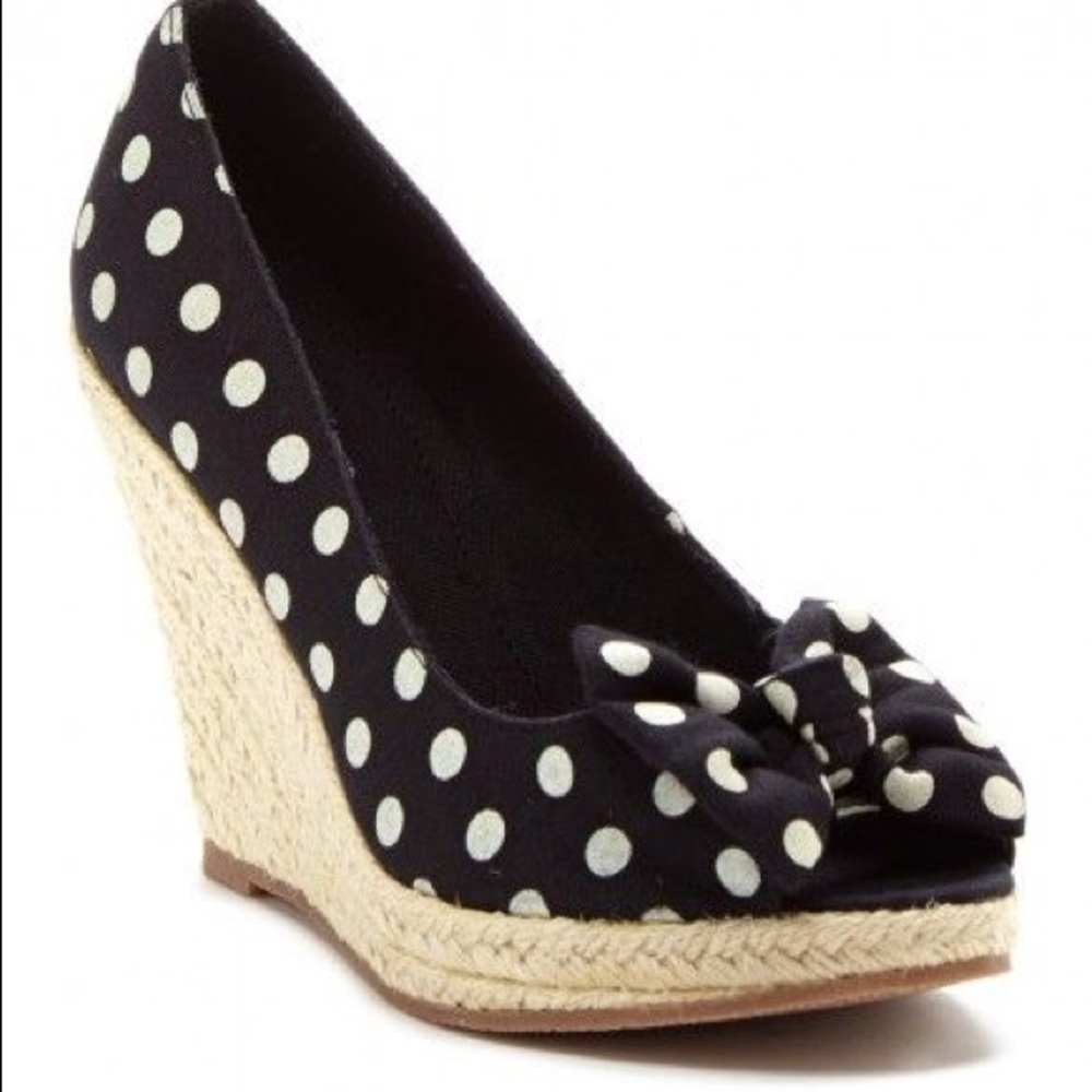 Black and white polka dots Mixx wedges 7 1/2